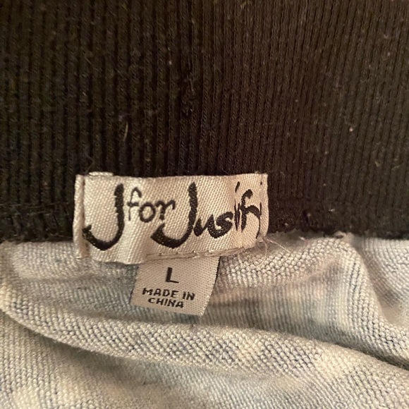 cute comfortable skirt - Picture 1 of 3